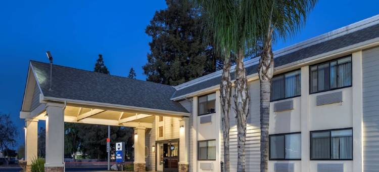 城市贝斯特韦斯特酒店(Best Western Town  Country Lodge)图片