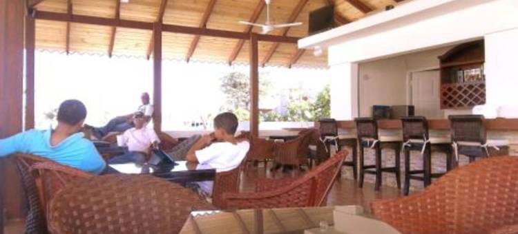 蒙特克里斯蒂马贝拉酒店(Hotel Marbella Montecristi)图片