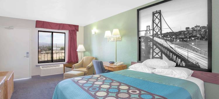 巴斯托温德姆速8酒店(Super 8 by Wyndham Barstow)图片