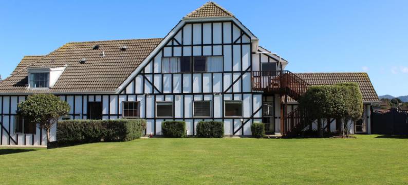 都铎庄园B&B旅馆(Tudor Manor Bed & Breakfast)图片