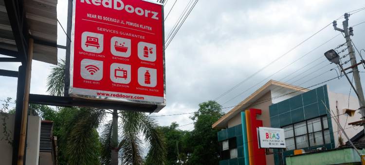RedDoorz Syariah Near RS Soeradji Pemuda Klaten图片