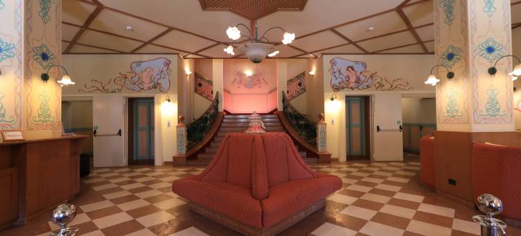 莱尼奥桥皇宫酒店(Palace Pontedilegno Resort)图片
