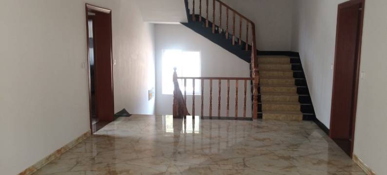 陈忠伟特色民宿(河白线分店)图片