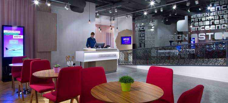 里加巴罗纳丽柏酒店(Park Inn by Radisson Residence Riga Barona)图片