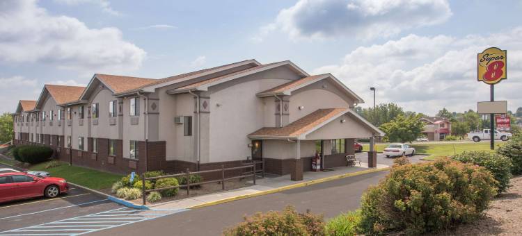 克里斯琴斯堡-布莱克斯堡地区温德姆速8酒店(Super 8 by Wyndham Christiansburg/Blacksburg Area)图片