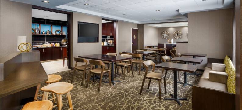 曼彻斯特-波士顿地区机场万豪SpringHill酒店(SpringHill Suites Manchester-Boston Regional Airport)图片