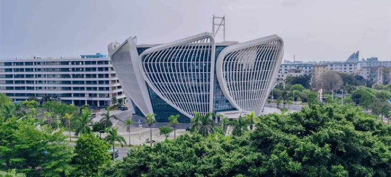 多套房源四房两厅两卫带阳台147平公寓(银滩中路分店)图片