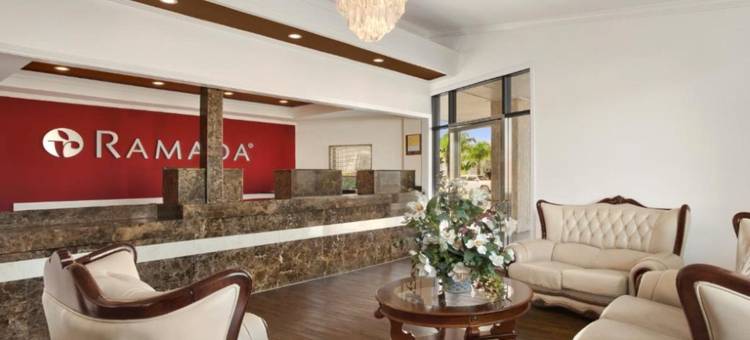 托伦斯华美达酒店(Ramada by Wyndham Torrance)图片