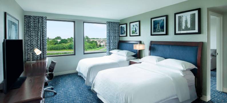 费城机场喜来登套房酒店(Sheraton Suites Philadelphia Airport)图片