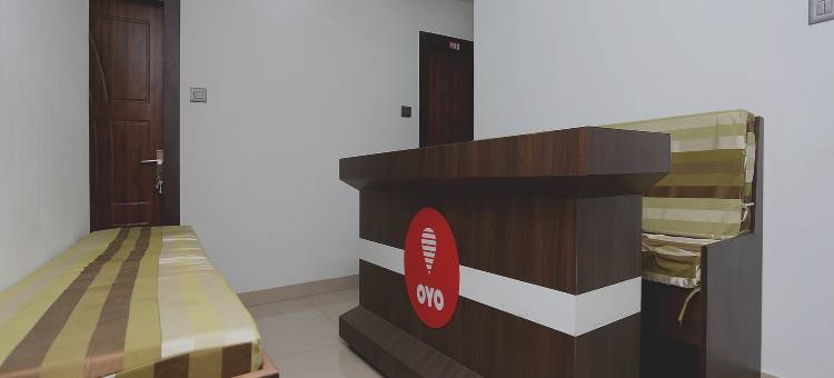 OYO 13265 埃许雷旅馆(Hotel O Aashray Guest House)图片