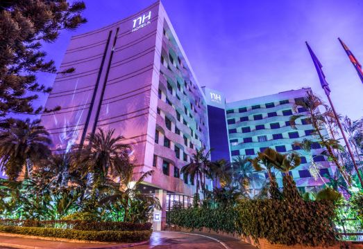 NH Cali Royal Hotel Overview