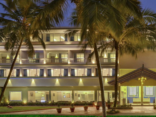 果阿瓦尔卡斯特尔灵酒店