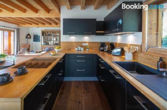 Chalet Manoe - Ovo Network Hotel Overview