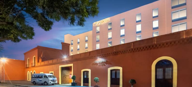 普埃布拉中央城市快捷酒店(City Express by Marriott Puebla Centro)图片