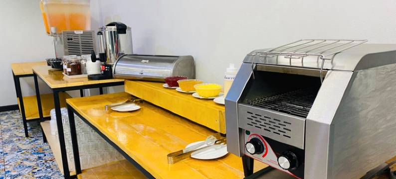 欧罗泰尔酒店(Eurotel Hotel)图片