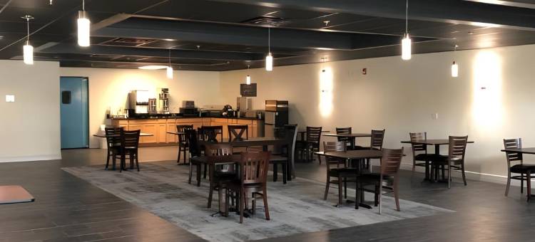 费尔布里奇客栈和套房库尔罗(FairBridge Inn & Suites Cuero)图片