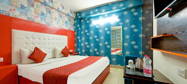 靠近德里机场的Ark Wood酒店(Hotel Ark Wood Residency Near Delhi International Airport)图片