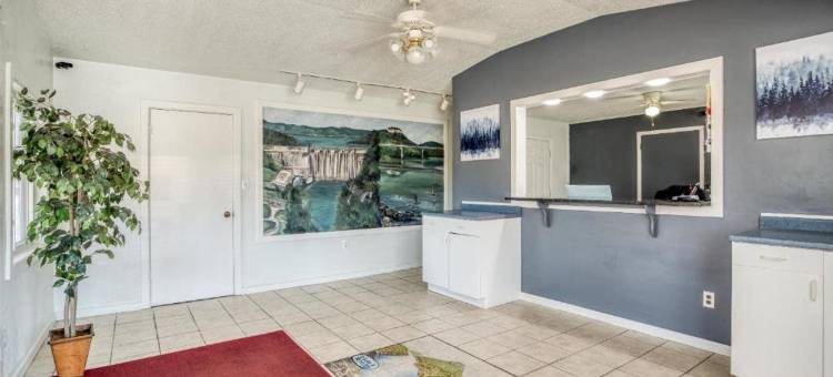 OYO赫伯斯普林斯湖畔酒店(OYO Hotel Heber Springs Lakeside)图片