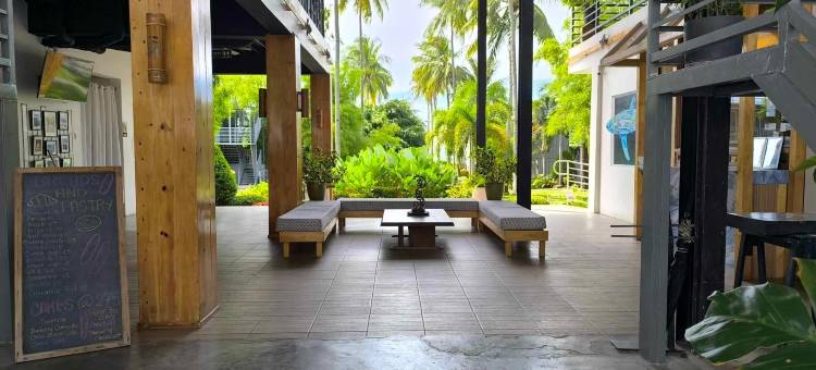 银礁潜水度假村(Silver Reef Dive Resort)图片