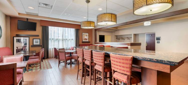 北圣保罗秀尔维贝斯特韦斯特优质酒店(Best Western Plus St. Paul North/Shoreview)图片