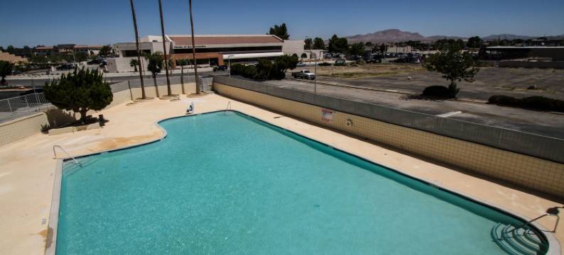 维克多维尔假日酒店(Holiday Inn VICTORVILLE by IHG)图片