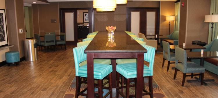 贝尔顿/堪萨斯城欢朋酒店(Hampton Inn Belton/Kansas City Area)图片