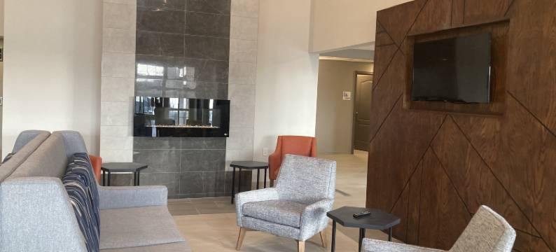 假日快捷酒店及套房华盛顿港 by IHG(Holiday Inn Express & Suites Port Washington by IHG)图片