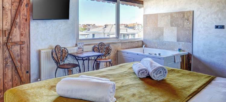 卡帕多西亚的月光(Moonlight of Cappadocia)图片