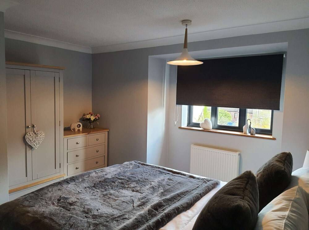 Country style, 2 bedroom house, private parking, city location