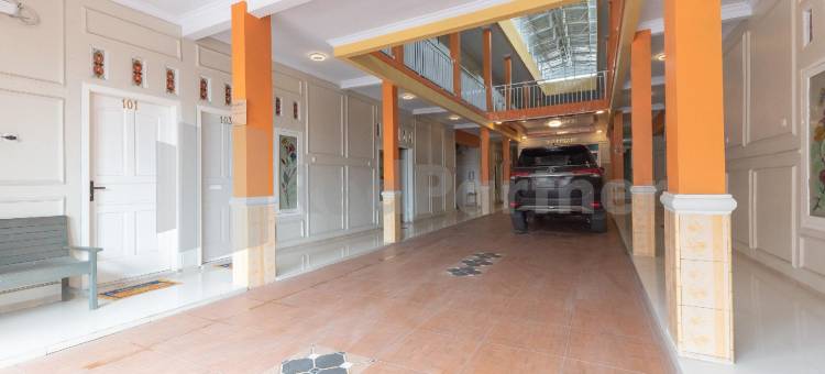 Rifal Inn Mitra RedDoorz图片