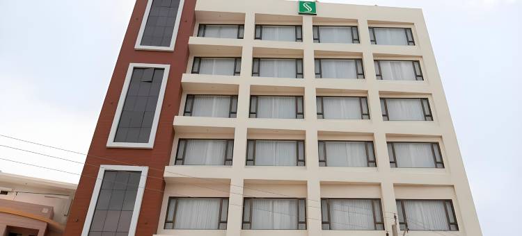 索姆纳斯广场酒店(The Square Somnath)图片