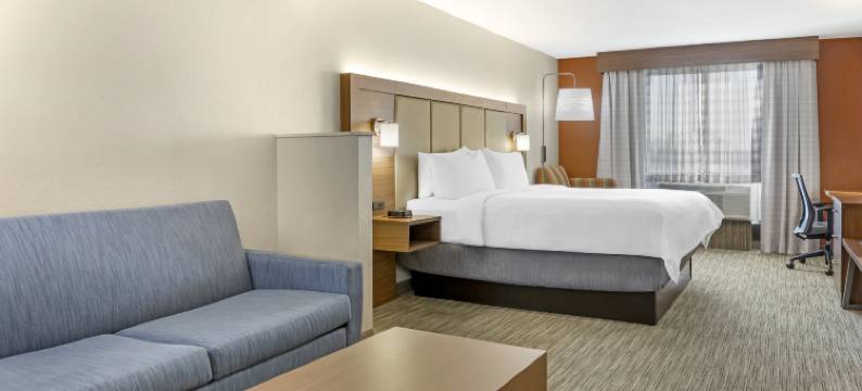 智选假日套房酒店路易斯维尔南晓岚 by IHG(Holiday Inn Express & Suites LOUISVILLE SOUTH-HILLVIEW by IHG)图片