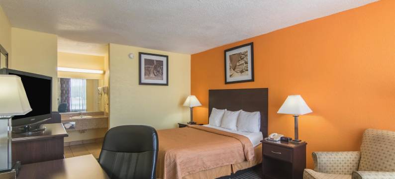 堪萨斯里博若 6 号汽车旅馆(Motel 6 Liberal, KS)图片