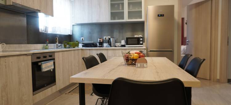 西奥和女士公寓 - 两卧 - 花园 - 停车场 - 无线网络(Theo & Ms Apt - 2 Beds - Garden - Parking - Wifi)图片