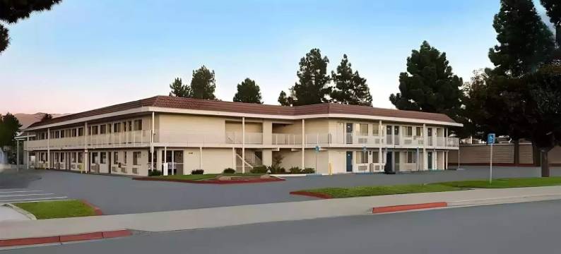 温德姆速8圣何塞(Super 8 by Wyndham San Jose)图片