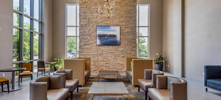 麦迪逊东坎布里亚酒店(Cambria Hotel Madison East)图片