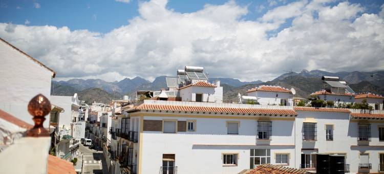 诱人的内尔哈青年旅舍(Charming Nerja Hostel)图片