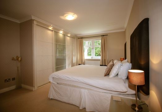 Turnberry Apartments Hotel Overview