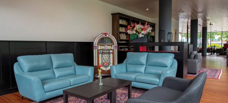 阿尔莫勒巴斯迅酒店(Bastion Hotel Almere)图片