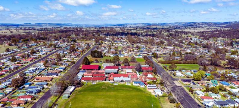 公园上的查尔斯沃思(Charlesworth on the Park)图片