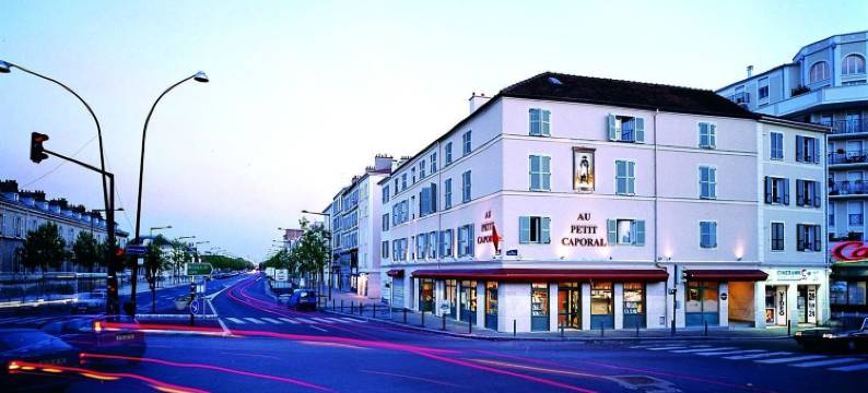 小卡波拉尔酒店(Hôtel Au Petit Caporal)图片