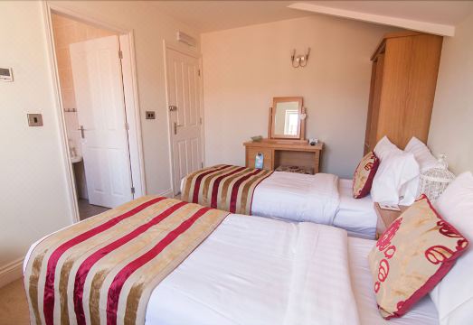 Kings Arms Hotel Overview