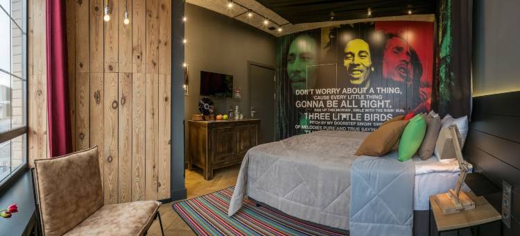 房间和房客设计酒店(Design Hotel Rooms & Rumors)图片