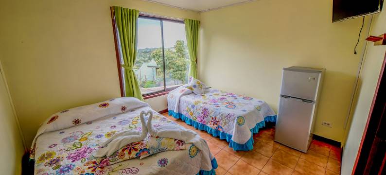 玛丽丝家庭旅馆(Maris B&B)图片