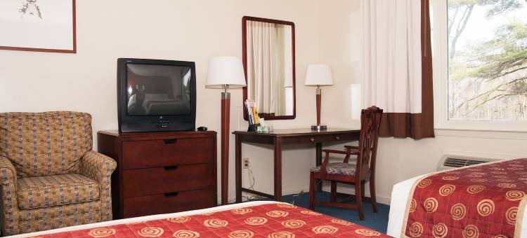 普利茅斯红地毯套房酒店(Red Carpet Inn and Suites Plymouth)图片