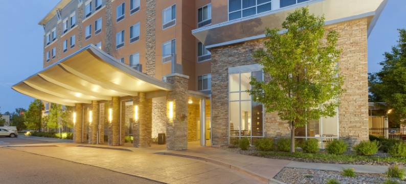 丹佛国际机场坎布里亚酒店(Cambria Hotel Denver International Airport)图片