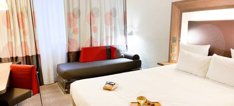 尤里枫丹诺富特酒店(Novotel Fontainebleau Ury)图片