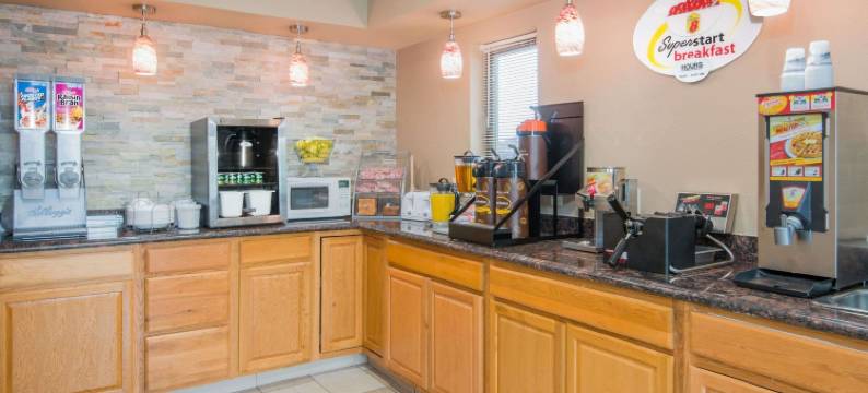 故事城温德姆速8酒店(Super 8 by Wyndham Story City)图片