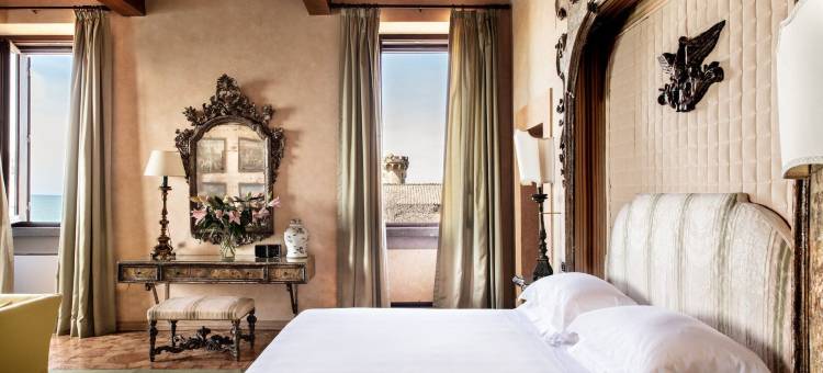 拉波斯塔维奇亚酒店(La Posta Vecchia Hotel)图片