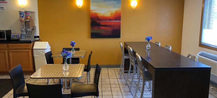 前皇家温德姆速8酒店(Super 8 by Wyndham Front Royal)图片